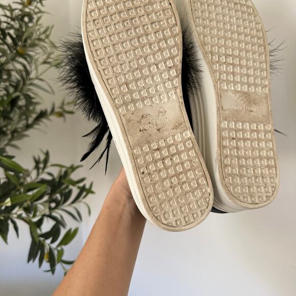 Here/Now Lily Feather Pom Leather Slip On Platform Sneaker Black 8.5 - Picture 5 of 7